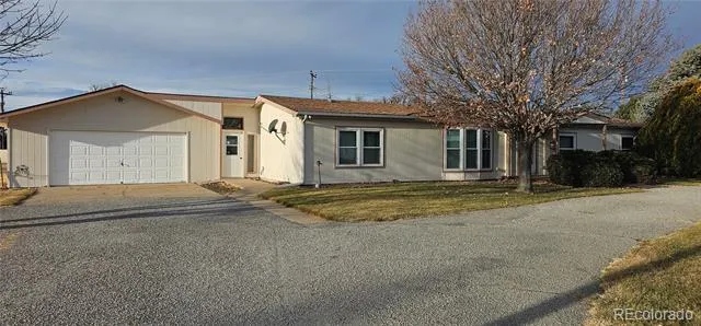 401 Iowa Avenue Seibert, CO 80834