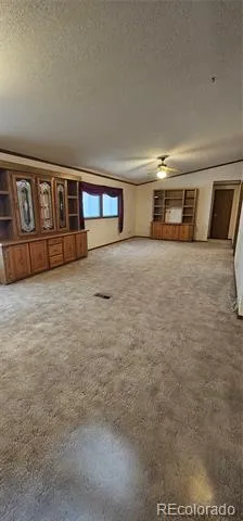 401 Iowa Avenue Seibert, CO 80834