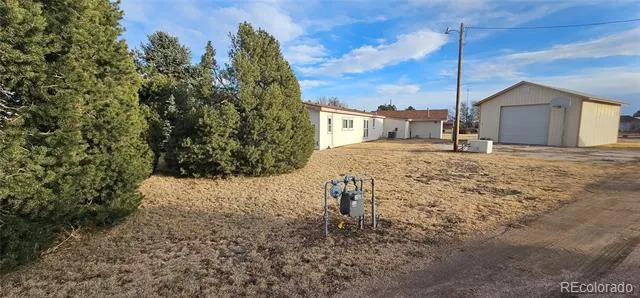 401 Iowa Avenue Seibert, CO 80834