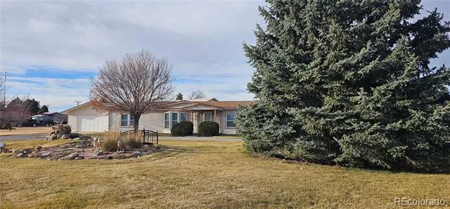 401 Iowa Avenue Seibert, CO 80834
