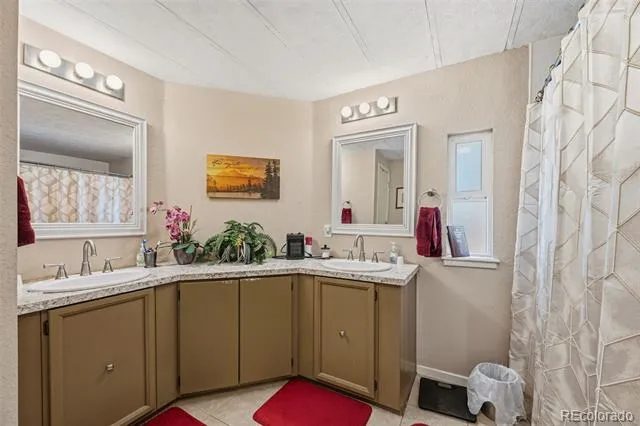 1299 Pikes Peak Drive Florissant, CO 80816