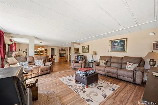 1299 Pikes Peak Drive Florissant, CO 80816
