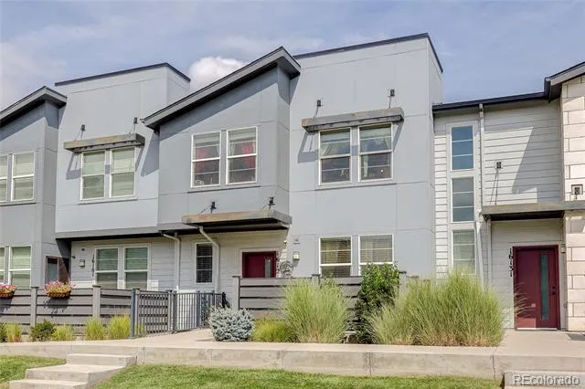 16121 Bolling Drive Denver, CO 80239