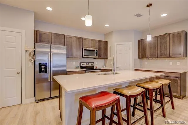 16121 Bolling Drive Denver, CO 80239