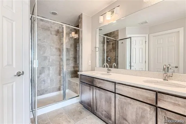16121 Bolling Drive Denver, CO 80239
