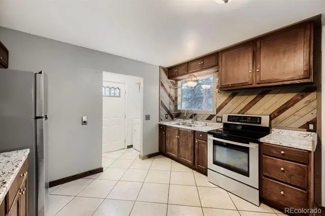 303 Hall Road Bailey, CO 80421