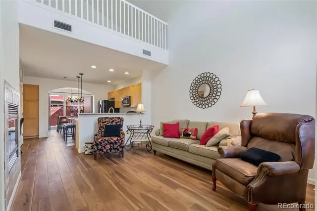 8551 Gold Peak Drive #B Highlands Ranch, CO 80130