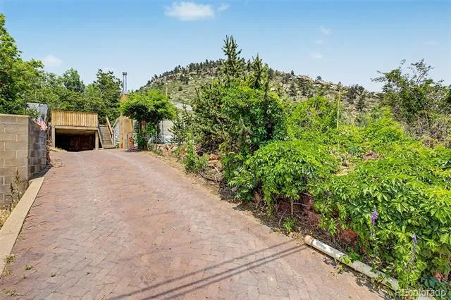 176 Artesian Drive Eldorado Springs, CO 80025