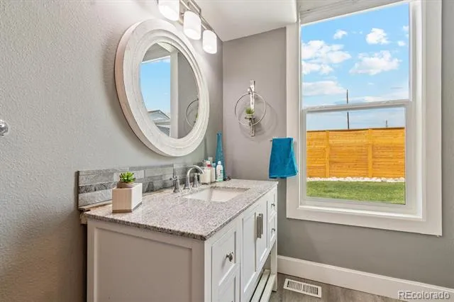 3595 W 67th Avenue Denver, CO 80221