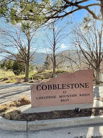 422 Cobblestone Drive Colorado Springs, CO 80906