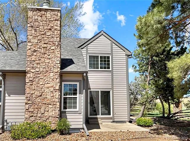 422 Cobblestone Drive Colorado Springs, CO 80906