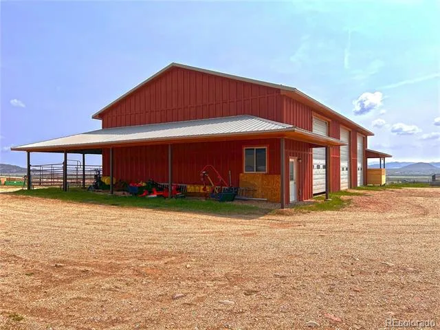 4613 County Road 160 Westcliffe, CO 81252