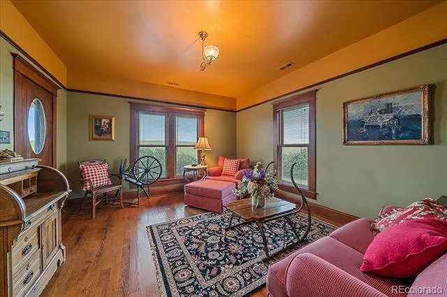 22624 County Road 5 Elbert, CO 80106