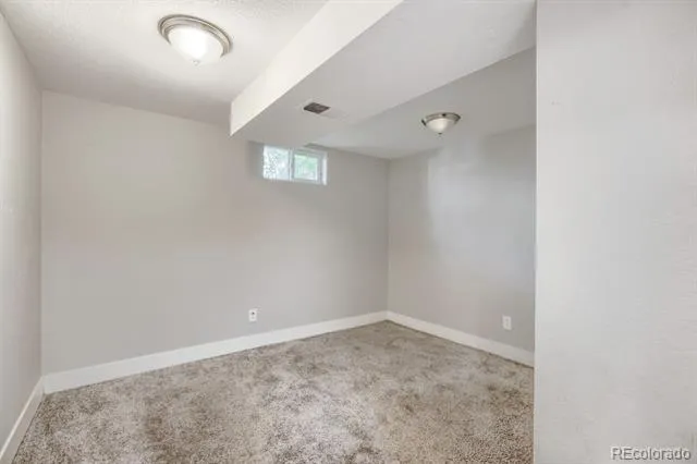 8356 Mitze Drive Denver, CO 80221