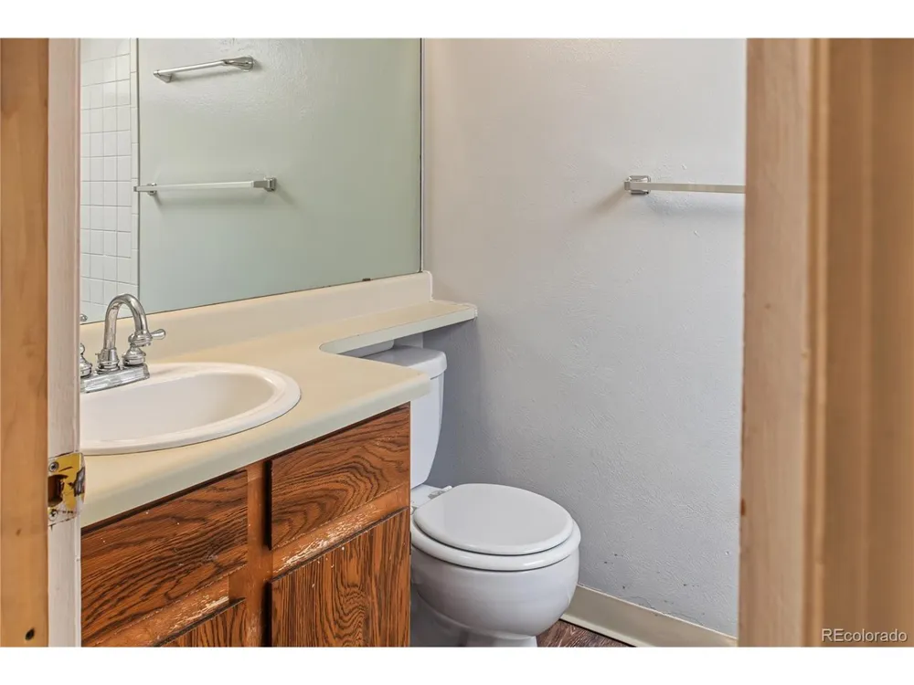 17074 E Tennessee Drive #211 Aurora, CO 80017