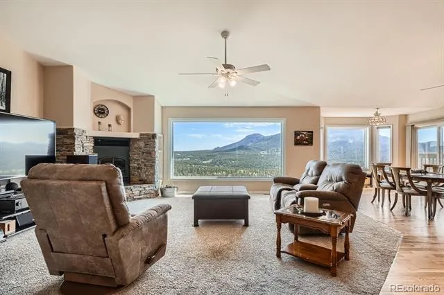 557 Highpoint Circle Black Hawk, CO 80422