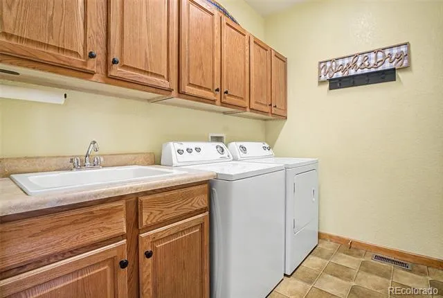 16555 Umpire Court Hudson, CO 80642