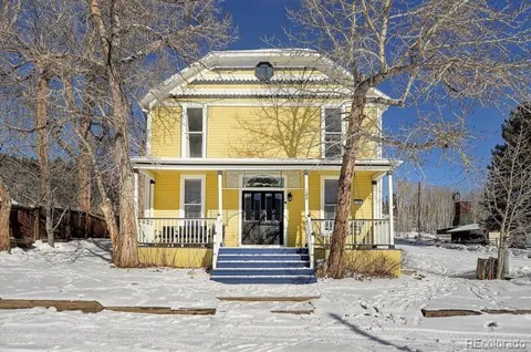 129 Lang Street