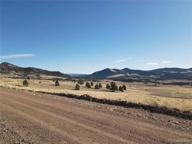 341 Lakeview Trail Guffey, CO 80820
