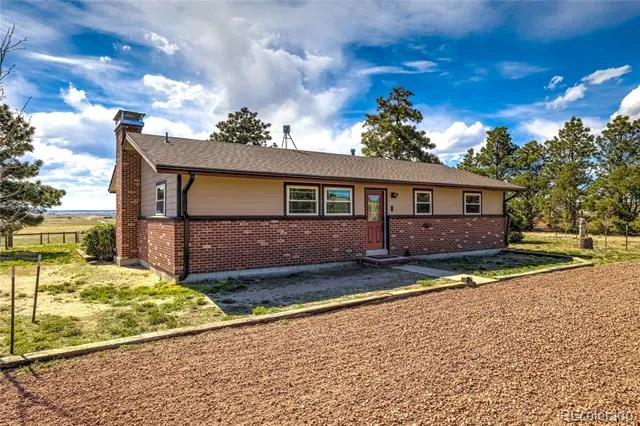 21295 E US Highway 24 Peyton, CO 80831