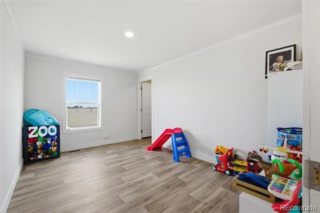 8 Brown Drive Wiggins, CO 80654