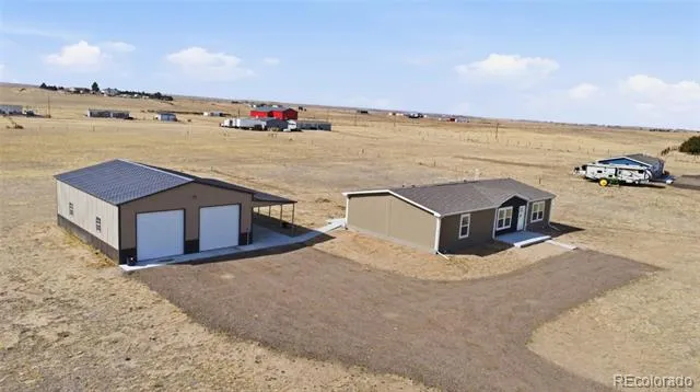 8 Brown Drive Wiggins, CO 80654