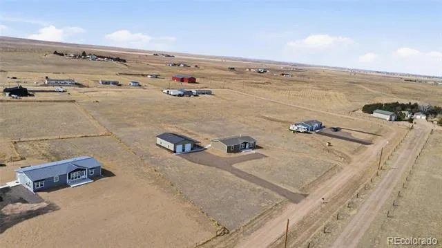 8 Brown Drive Wiggins, CO 80654