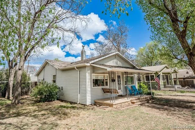 1922 W Cucharras Street Colorado Springs, CO 80904