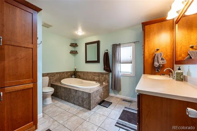 1922 W Cucharras Street Colorado Springs, CO 80904