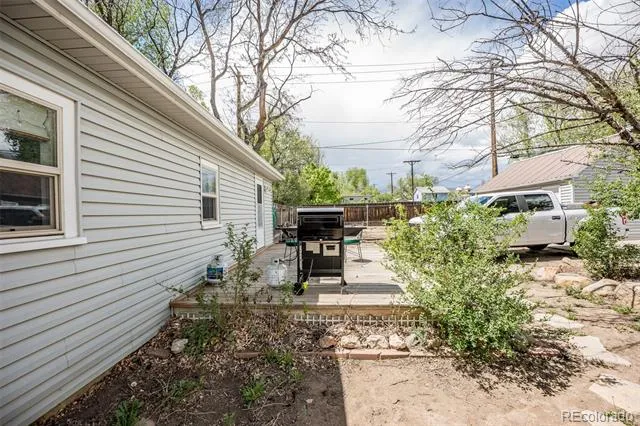1922 W Cucharras Street Colorado Springs, CO 80904