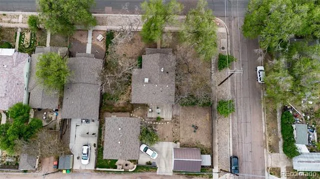 1922 W Cucharras Street Colorado Springs, CO 80904