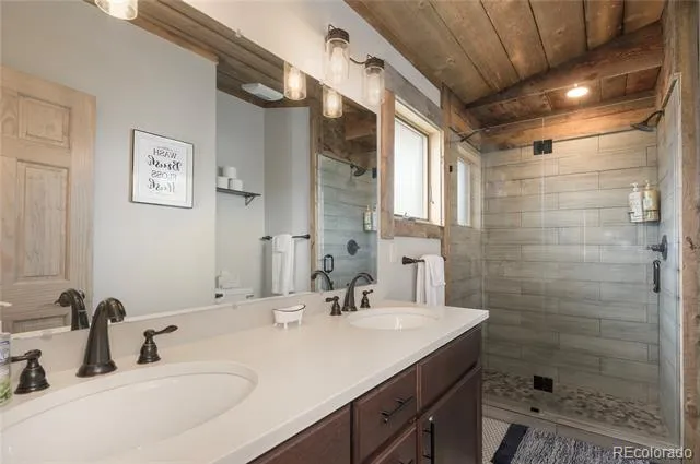 257 GCR 4035 (Brook Rd) Grand Lake, CO 80446