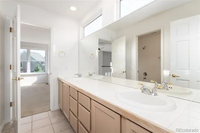 9758 Colinade Drive Lone Tree, CO 80124