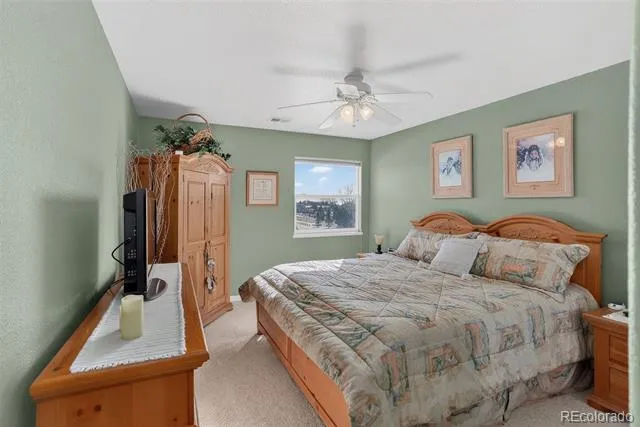 18031 Wagon Trail Mead, CO 80542