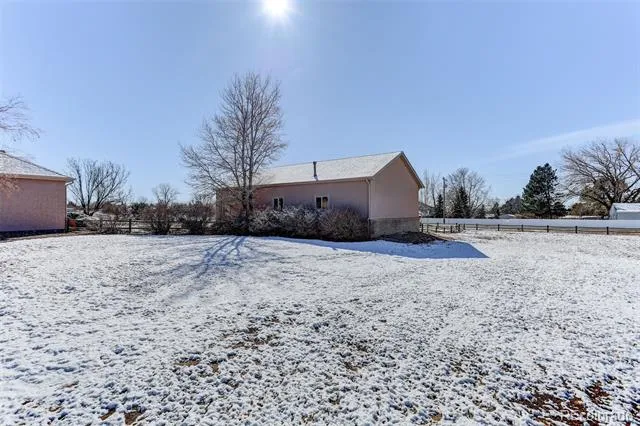 18031 Wagon Trail Mead, CO 80542