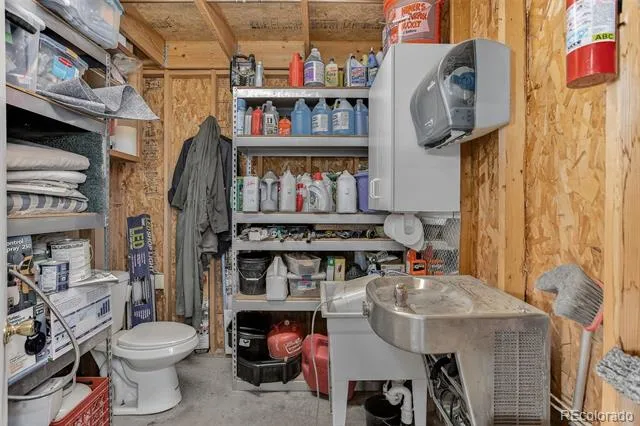 18031 Wagon Trail Mead, CO 80542