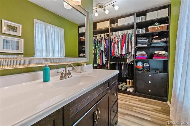 2621 S Xanadu Way #F Aurora, CO 80014