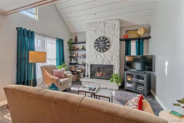 2621 S Xanadu Way #F Aurora, CO 80014