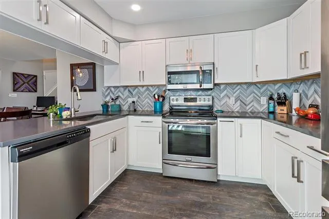 2621 S Xanadu Way #F Aurora, CO 80014