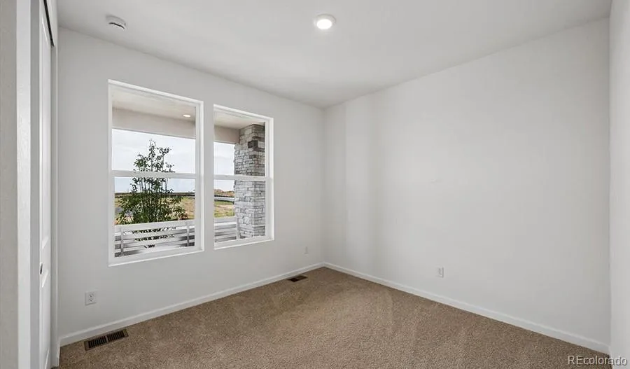 45944 Faith Avenue Bennett, CO 80102