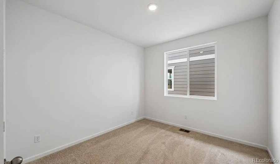 45944 Faith Avenue Bennett, CO 80102