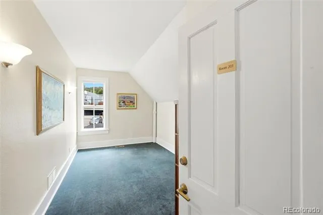 2439 Broadway Street Boulder, CO 80304