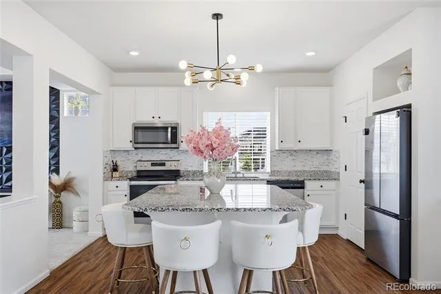 4003 Quatar Court Aurora, CO 80019