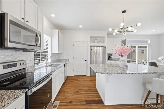 4003 Quatar Court Aurora, CO 80019