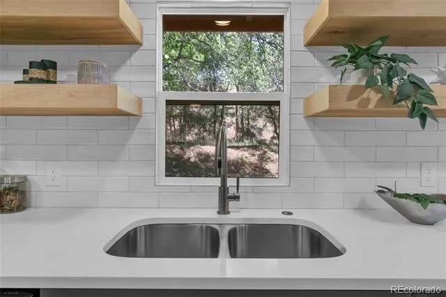 344 Plainview Place Manitou Springs, CO 80829
