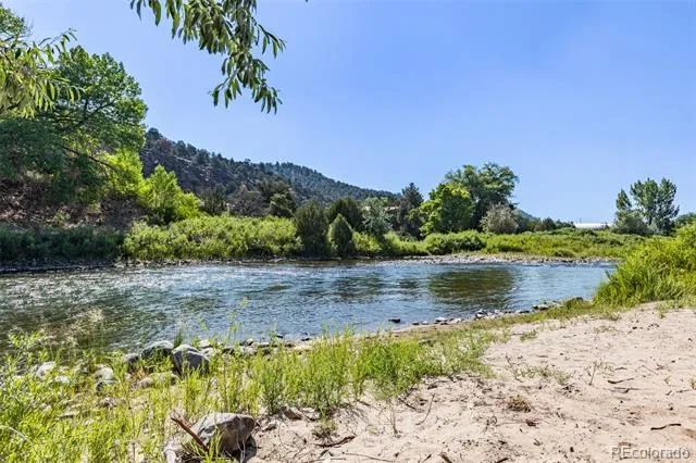 7731 US Highway 50 Howard, CO 81233