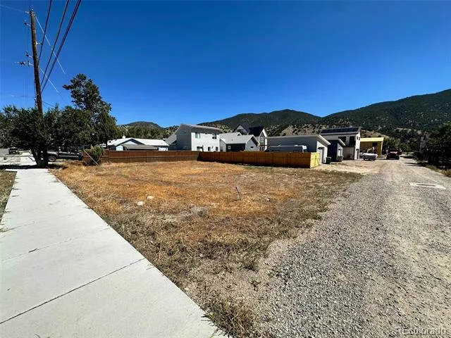 843 Scott Street Salida, CO 81201