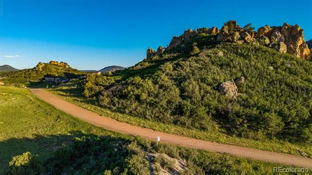 5814 Country Club Drive Larkspur, CO 80118