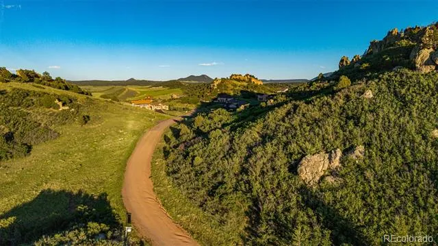 5814 Country Club Drive Larkspur, CO 80118