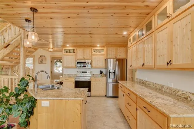 702 Bellows Road Hartsel, CO 80449